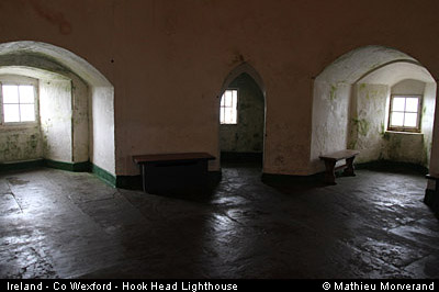 hookheadlighhousein3