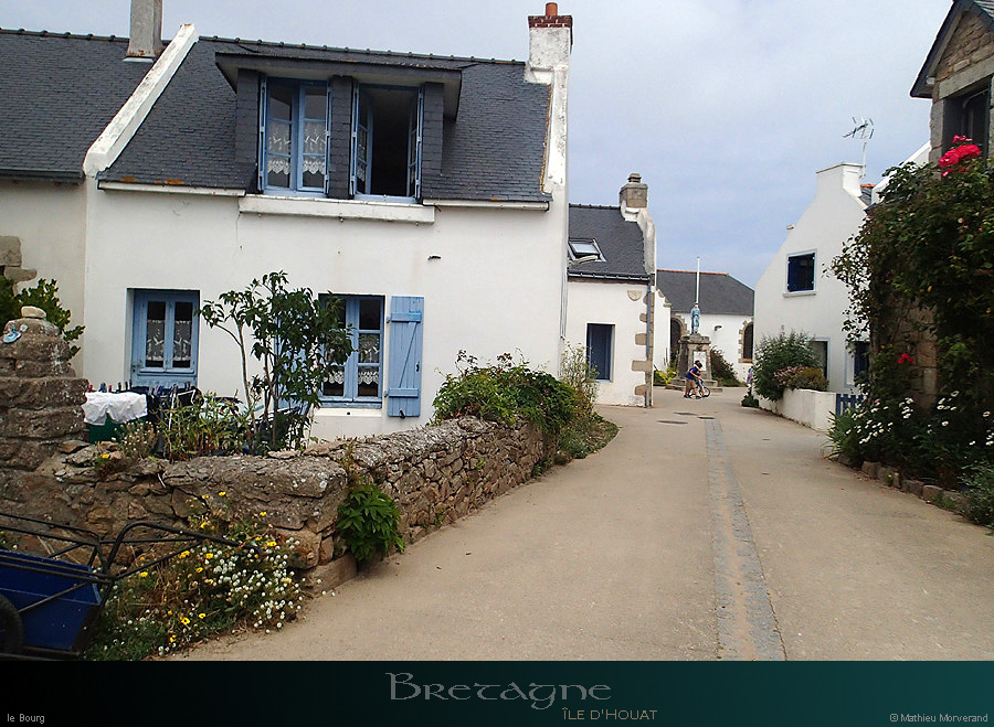 20150715_houat_village2
