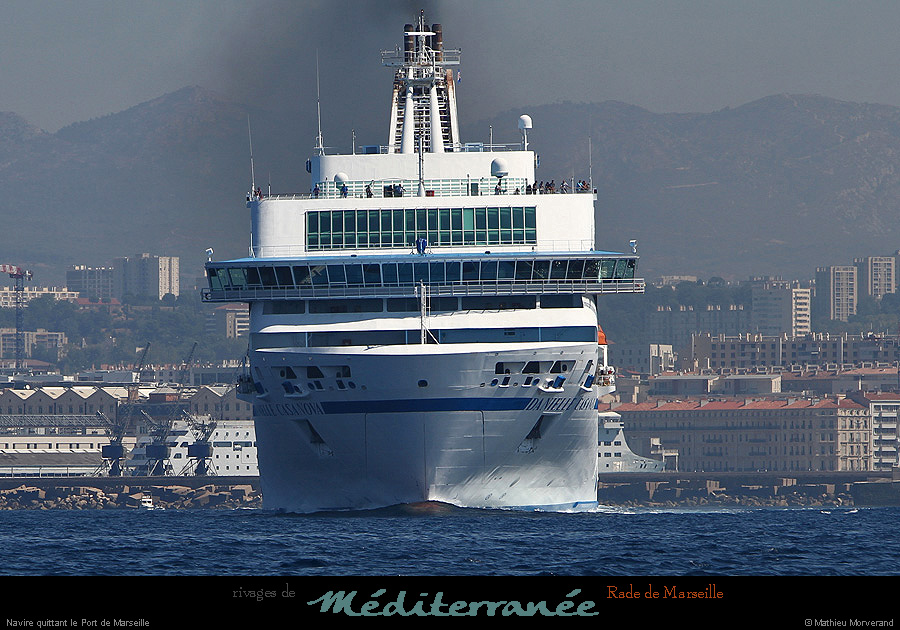 20130903_marseille_ferrydaniellecasanova03