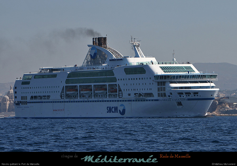 20130903_marseille_ferrydaniellecasanova04