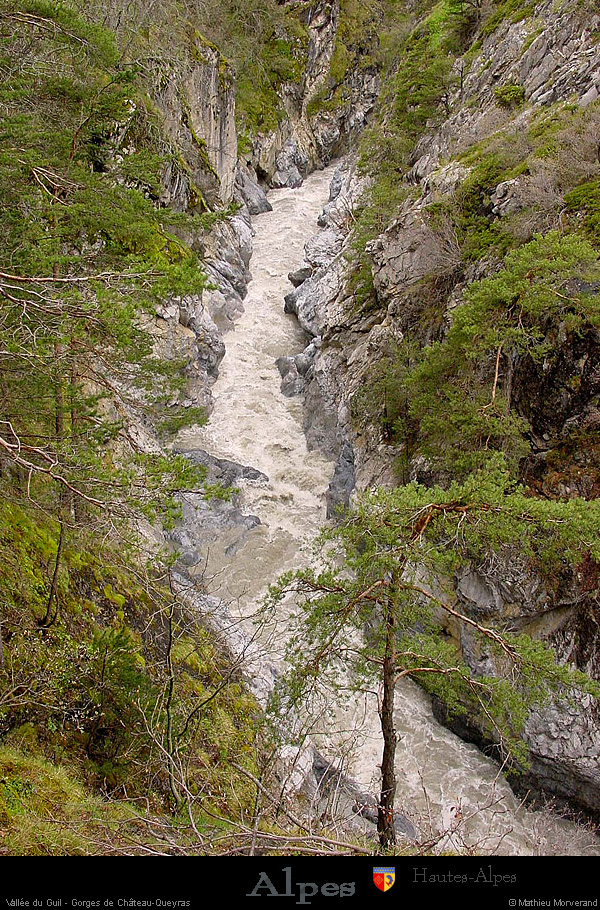 20010515_guil_gorgeschateauqueyras_1