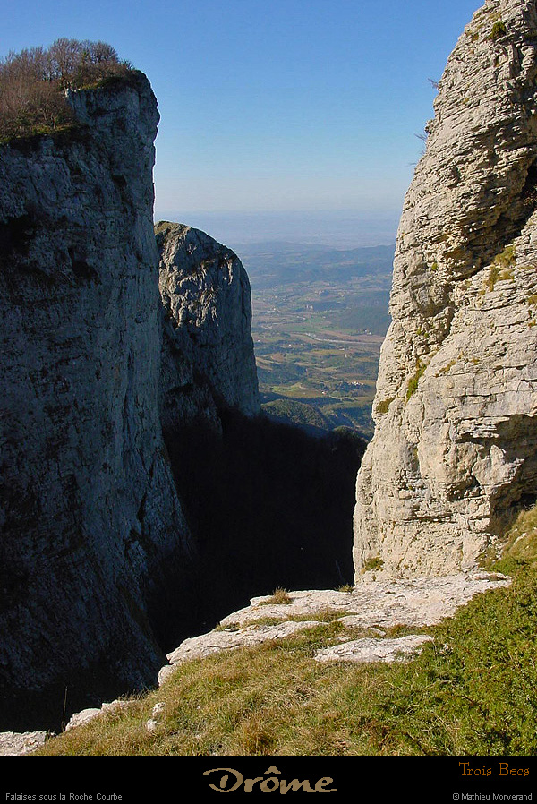 20021026_troisbecs_rochecourbe_falaises_3