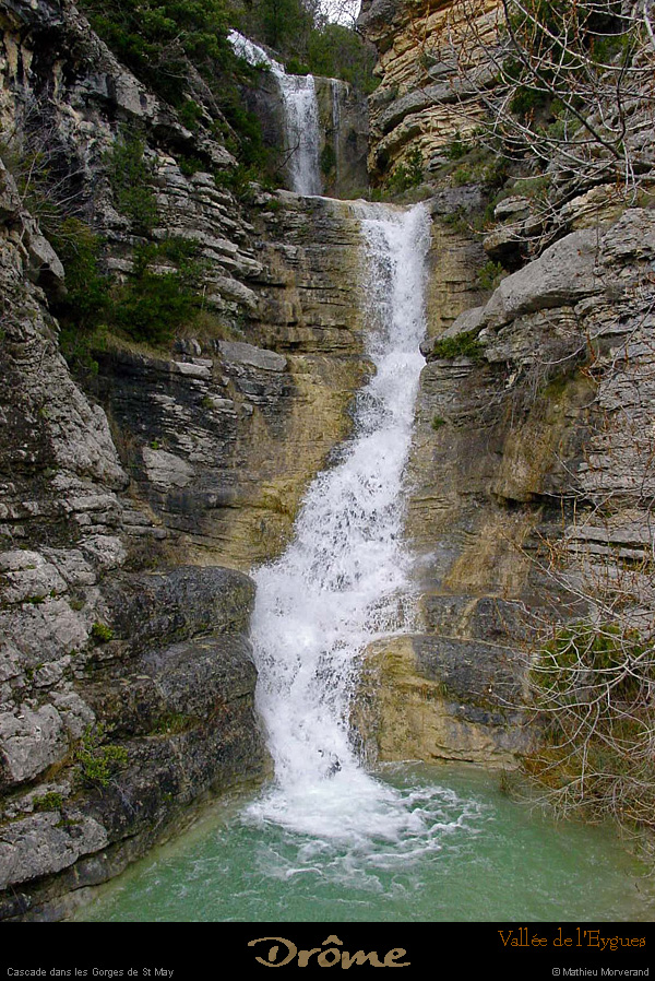 20010318_riviereaigues_cascadeaffluente_3